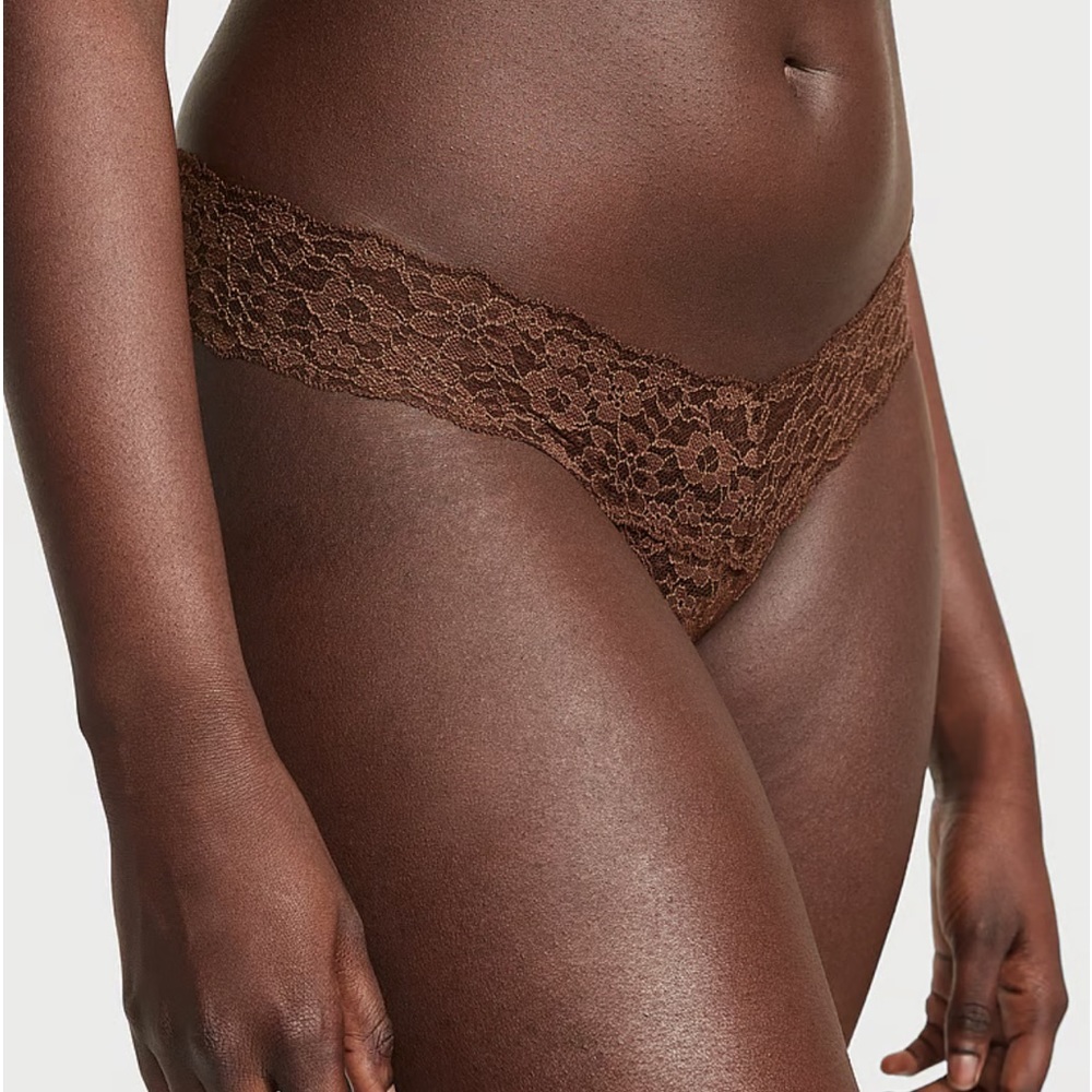 New THE LACIE
Lace Thong Panty